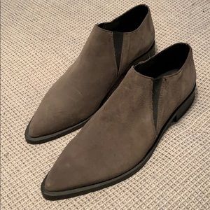 Gray suede shoe Boots.